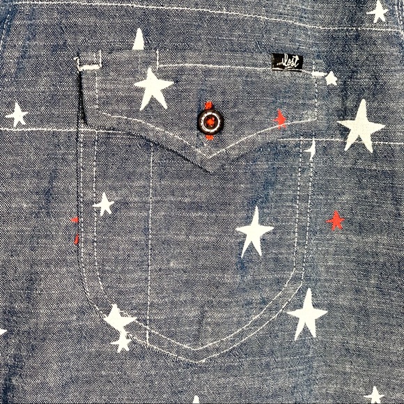 Lost Enterprises Button Down Shore Sleeve Shirt - Picture 3 of 6